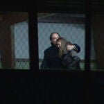 a mujer de Díaz Ferrán, Raquel Santamaría, visitó ayer a su marido en Soto del Real con los tres hijos del matrimonio, según las imágenes que publicó ayer Antena 3.