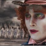 Lo contrario de la afantasía es el trastorno por ensoñación inadaptada, que se describe a la perfección en la novela "Alicia en el País de las Maravillas", de Lewis Carroll.