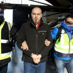 El etarra Miguel Carrera Sarobe, "Ata", durante un traslado a España en 2016/Foto: Efe