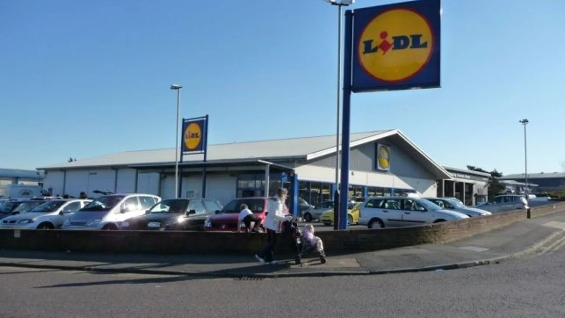 bournemouth ringwood road lidl geograph org uk 1747253 15 970x597_643x397