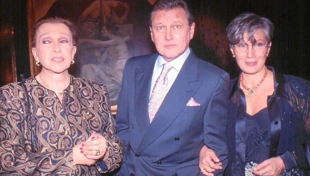 Amparo Rivelles, con Carlos Larrañaga y Ana Diosdado