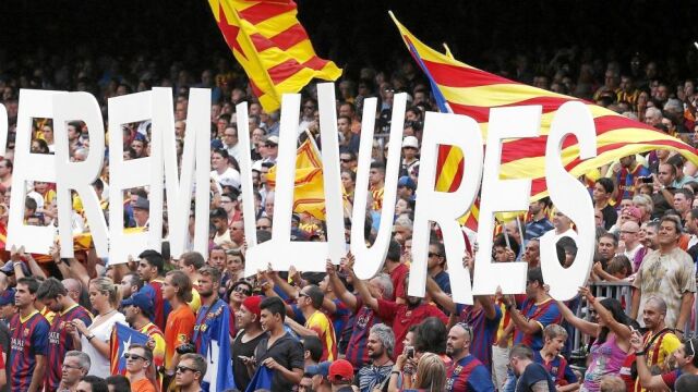 ¿En caso de independencia de Cataluña, debería jugar el Barça la Liga española?