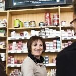 Pilar Gorriz, del estanco Gastaudi, en Aranda de Duero vendió el décimo agraciado con el primer premio de la Lotería de Navidad
