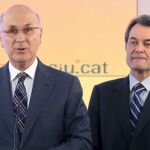 Los lideres de Convergecia i Unió (CIU), Artur Mas (d) y Josep Antoni Duran i Lleida, en una imagen de archivo
