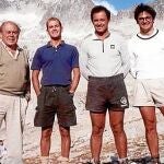 Jordi Pujol, con sus hijos Pere, Jordi y Oriol, en el Aneto
