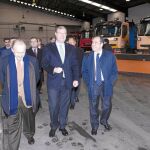 El consejero Antonio Silván visita el centro de conservación de carreteras de Valladolid