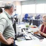 El Gobierno regional quiere facilitar la movilidad y promoción profesional de los funcionarios que lo deseen