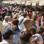 Último día de la Feria del Libro de Madrid, que cierra esta edición con un incremento del 5% respecto a la edición anterior.