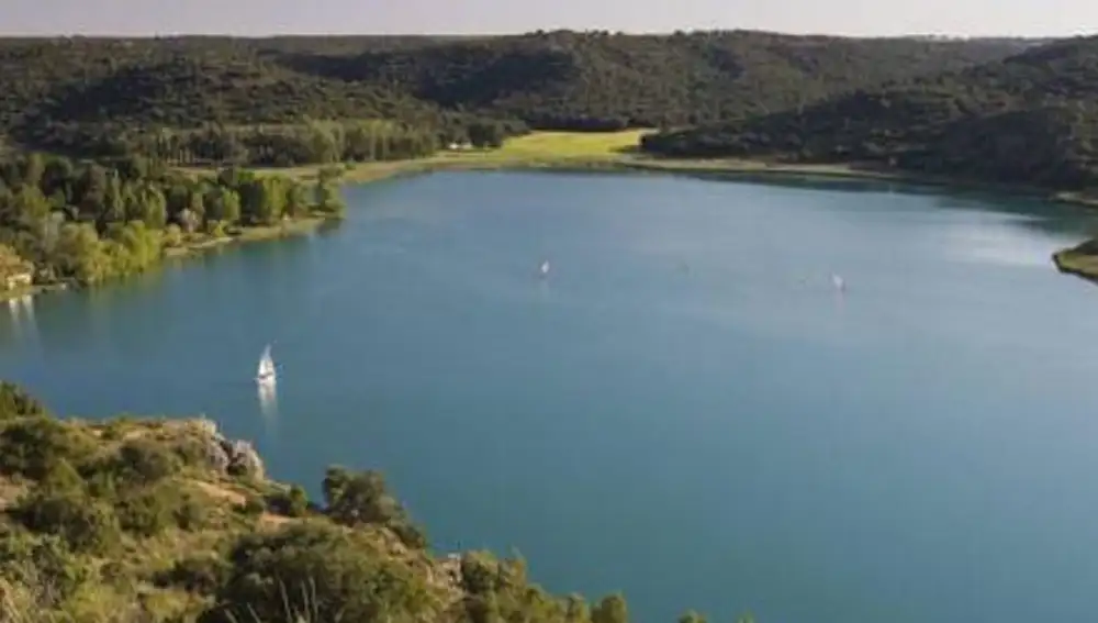 Las lagunas Ruidera forman parte de La Mancha húmeda, reserva de la biosfera por la UNESCO