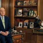 El Rey Juan Carlos se dirige a los españoles desde el Palacio de la Zarzuela en su tradicional mensaje de Navidad