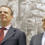 Imagen de archivo del ex director general de Novacaixagalicia, José Luis Pego, (izq) y el ex director general adjunto, Javier García de Paredes