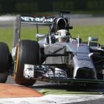 Lewis Hamilton durante el último entrenamiento libre