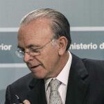 Fainé resalta el papel clave del Rey y desea a don Felipe un reinado próspero