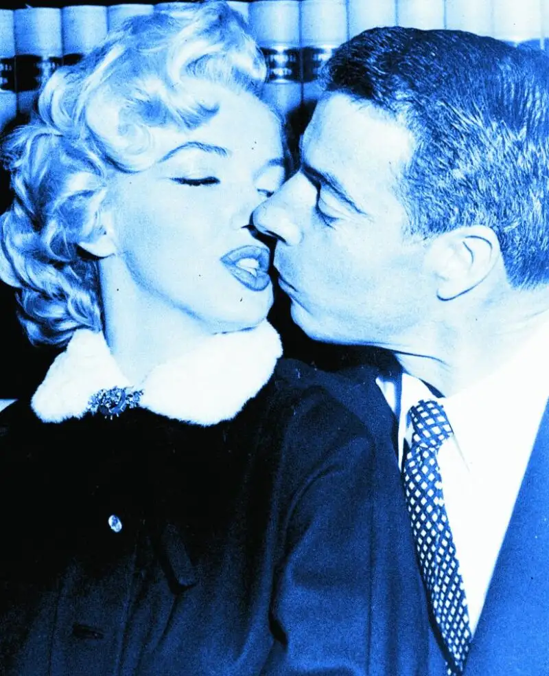 Marilyn Monroe y Joe DiMaggio.