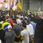 Kiko Argüello, en Río de Janeiro, ante los jóvenes llamados al sacerdocio