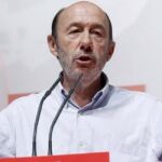 Alfredo Pérez Rubalcaba, durante un acto en Fuenlabrada (Madrid).