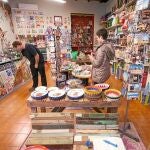 Una de las fundadoras de Fantastik es mexicana. Al principio en el bazar vendía productos del país, ahora hay cosas de todo el mundo