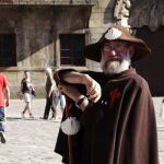 Cada año, miles de peregrinos recorren el Camino de Santiago