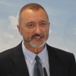 Arturo Pérez Reverte