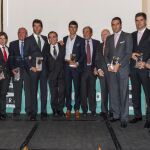 Una imagen de grupo de todos los premiados