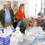 La consellera de Bienestar Social en un centro ocupacional