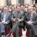 Griñán y Chaves, con Alfredo Sánchez Monteseirín, ex alcalde de Sevilla