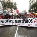 Imagen de archivo de una manifestación contra el cierre de plantas de Coca Cola