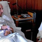 Otra de las visitas de Benedicto XVI a su hermano, en 2005