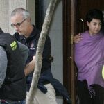 Porto a la salida de su domicilio tras asistir a la primera inspección