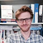 Nick Owen, voluntario en el ensayo de la primera vacuna.