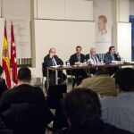 José Antonio Martínez Uranga y Manuel Martínez Erice, junto al Gerente de Asuntos Taurinos de la Comunidad, Carlos Abella y su director, Salvador Victoria han comparecido ante los medios de comunicación.