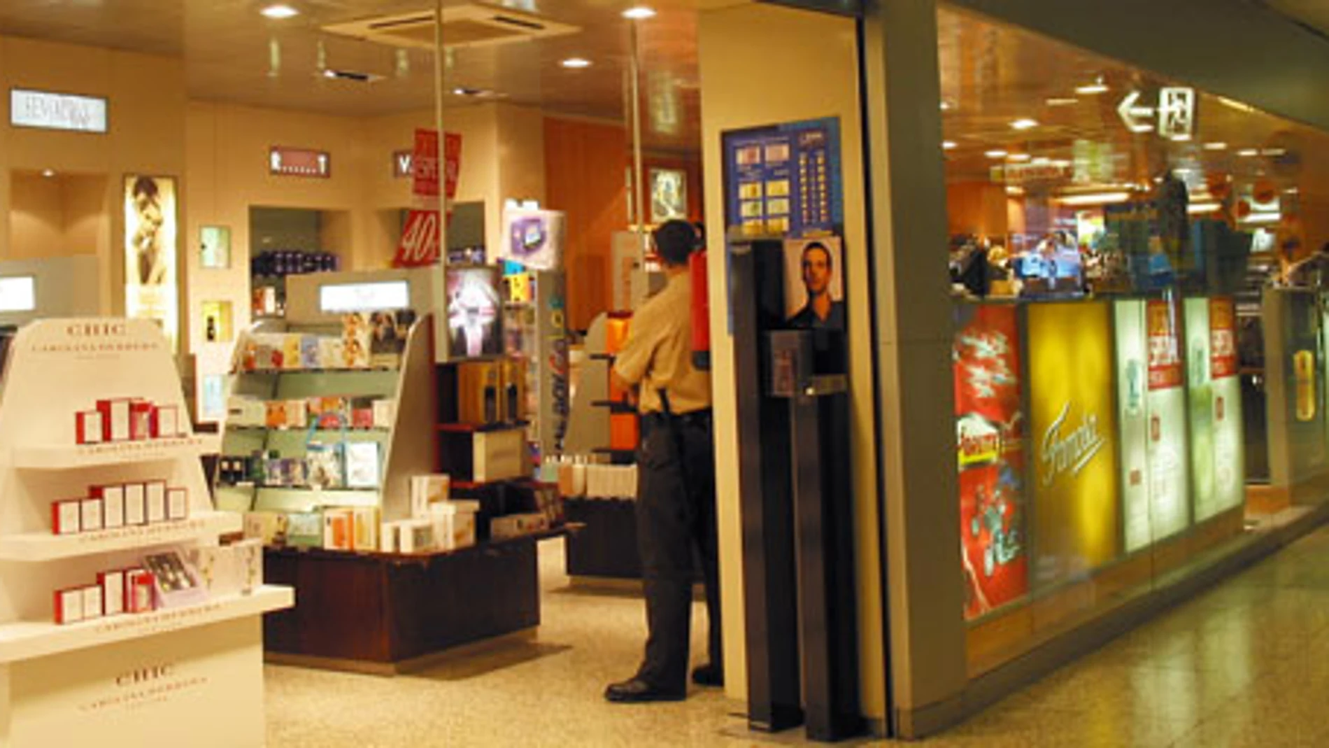 Imagen de una tienda del aeropuerto Barajas