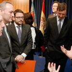 Fabra, Valcárcel y Bauzá escenifican en Valencia su frente contra Montoro