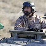 El Príncipe de Asturias, en el puesto de jefe del carro de combate Leopardo