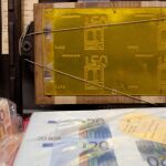 El 20% de los españoles más ricos acapara el 44% de los ingresos