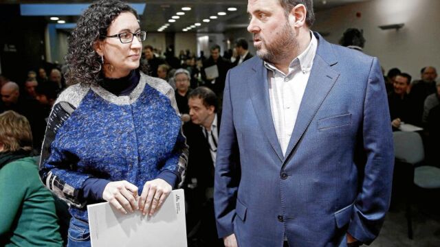 Rovira y Junqueras, ayer, en el consejo nacional de Esquerra