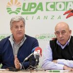 El secretario regional de UPA, Julio López, y el coordinador de COAG en Castilla y León, Aurelio Pérez