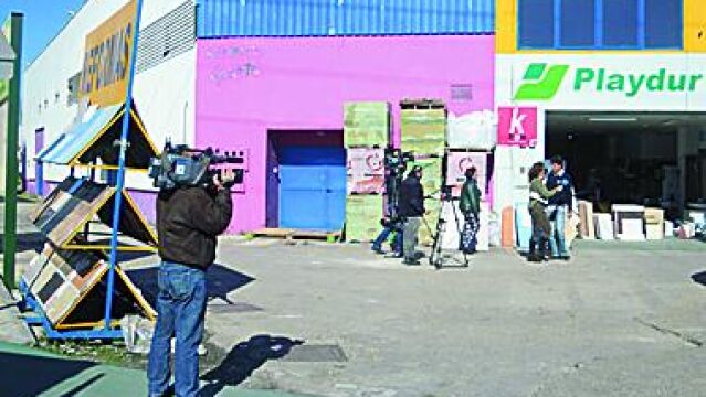 Atropellan, matan a un joven y se dan a la fuga en Sevilla
