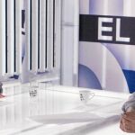 La joven Anastasia Azaranka será la encargada de entrevistar a los políticos. En la imagen, con Pablo Iglesias