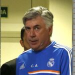 El entrenador del Real Madrid, Carlo Ancelotti, a su llegada a la rueda de prensa