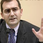 Pide que le desimputen por no consumar sus influencias