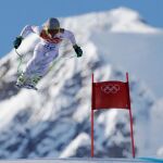 Komissarova en un salto de esqui