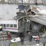 Estado en el que quedaron algunos de los vagones del Alvia 04155