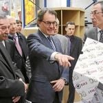 Mas, ayer, en la nueva sede de la empresa Embamat, especializada en producción y servicios de embalaje