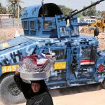 Un soldado iraquí monta guardia en la ciudad de Taji, al norte de Bagdad