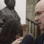 La pregunta empuja a CiU al abismo