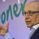 El ministro de Hacienda y Administraciones Públicas, Cristóbal Montoro, participa en la primera jornada de la X Escuela de Verano del Partido Popular de Andalucía