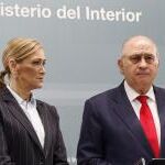 El ministro del Interior, Jorge Fernández Díaz, y la delegada del Gobierno, Cristina Cifuentes