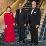 La reina Sonia (i) y el rey Harald (d) de Noruega