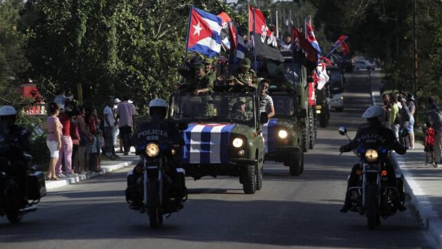 Los cubanos conmemoran hoy el 56 aniversario de la entrada de Fidel Castro en La Habana